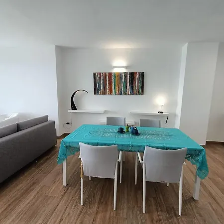 Apartment Marina Fronte Mare By Salentoville Gallipoli