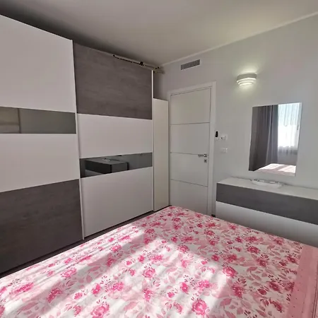 Marina Fronte Mare By Salentoville *