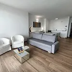 Marina Fronte Mare By Salentoville Apartment