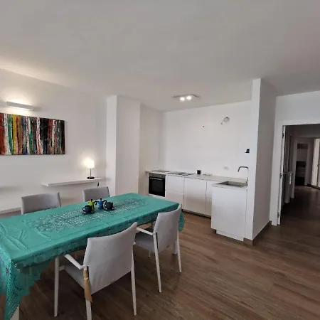 Marina Fronte Mare By Salentoville *