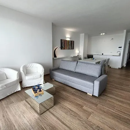 Marina Fronte Mare By Salentoville Apartment