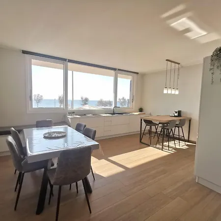 Marina Fronte Mare By Salentoville Apartamento