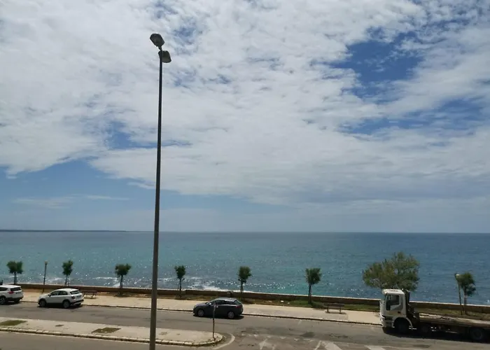 Marina Fronte Mare By Salentoville Apartment *