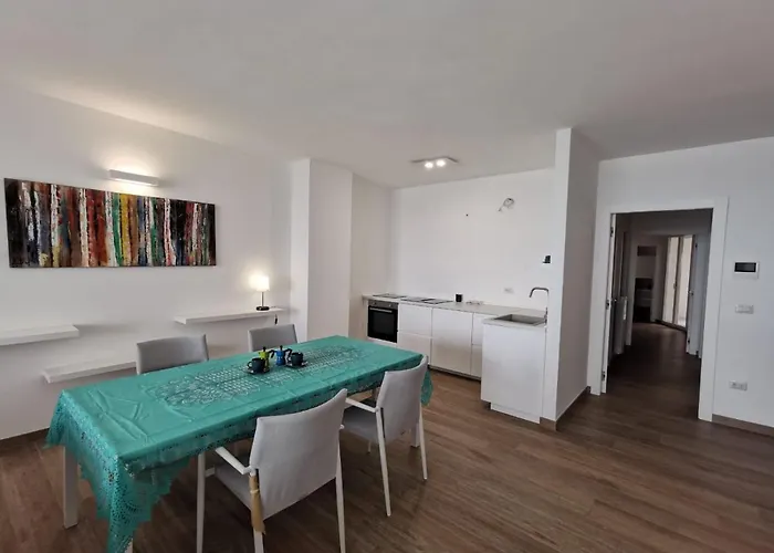 Marina Fronte Mare By Salentoville *